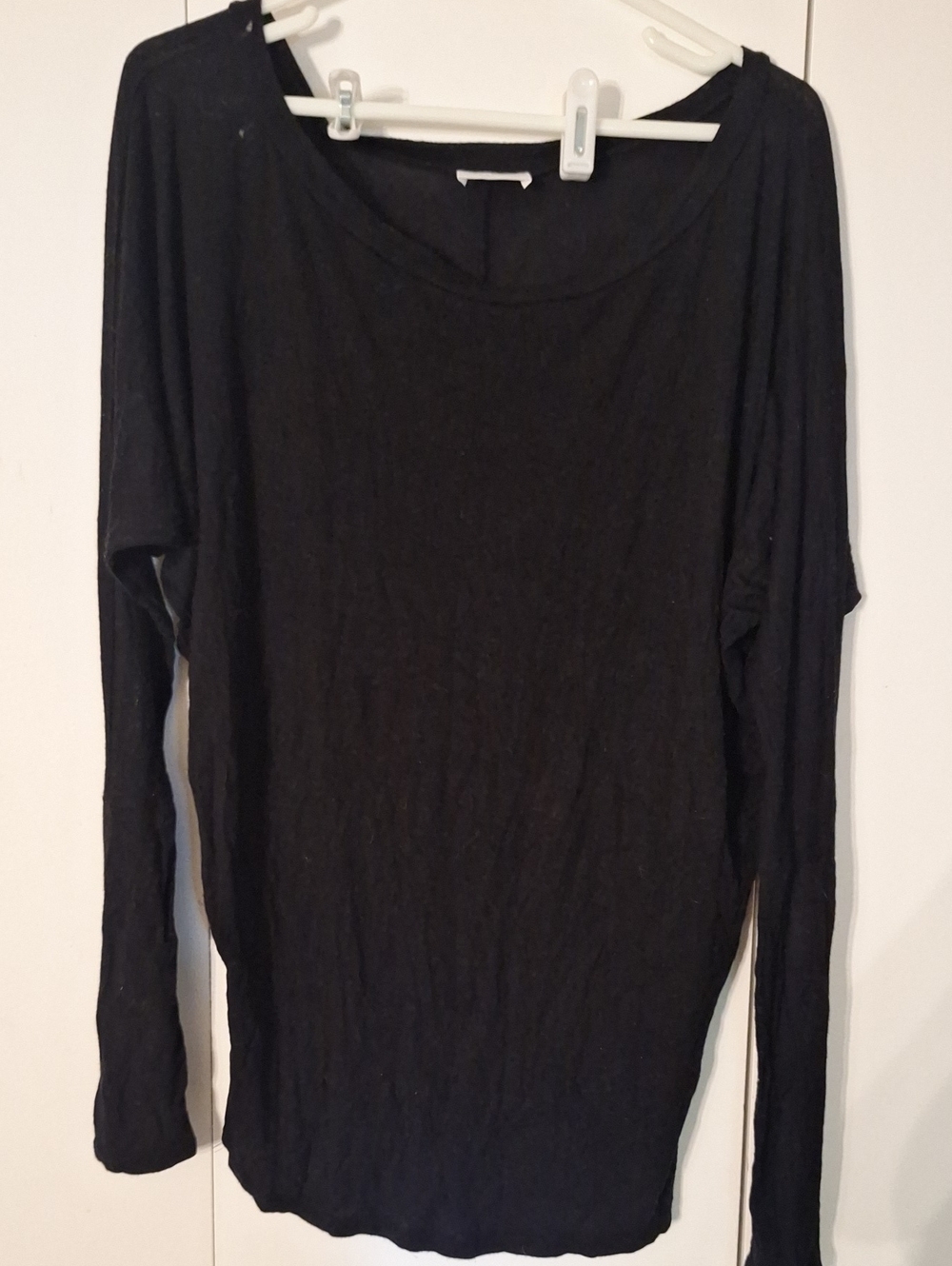 Bellino Clothing Black Long Sleeve Scoop Neck Tee